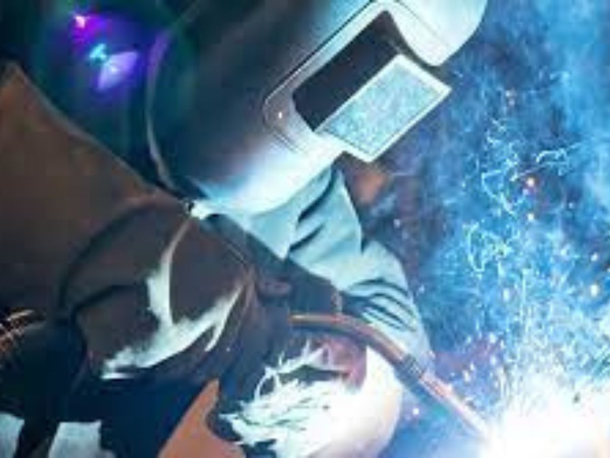 Welding Shielding Gas Improves Weld Quality And Reduces Rework