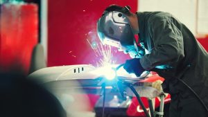 What gas is used for steel welding?